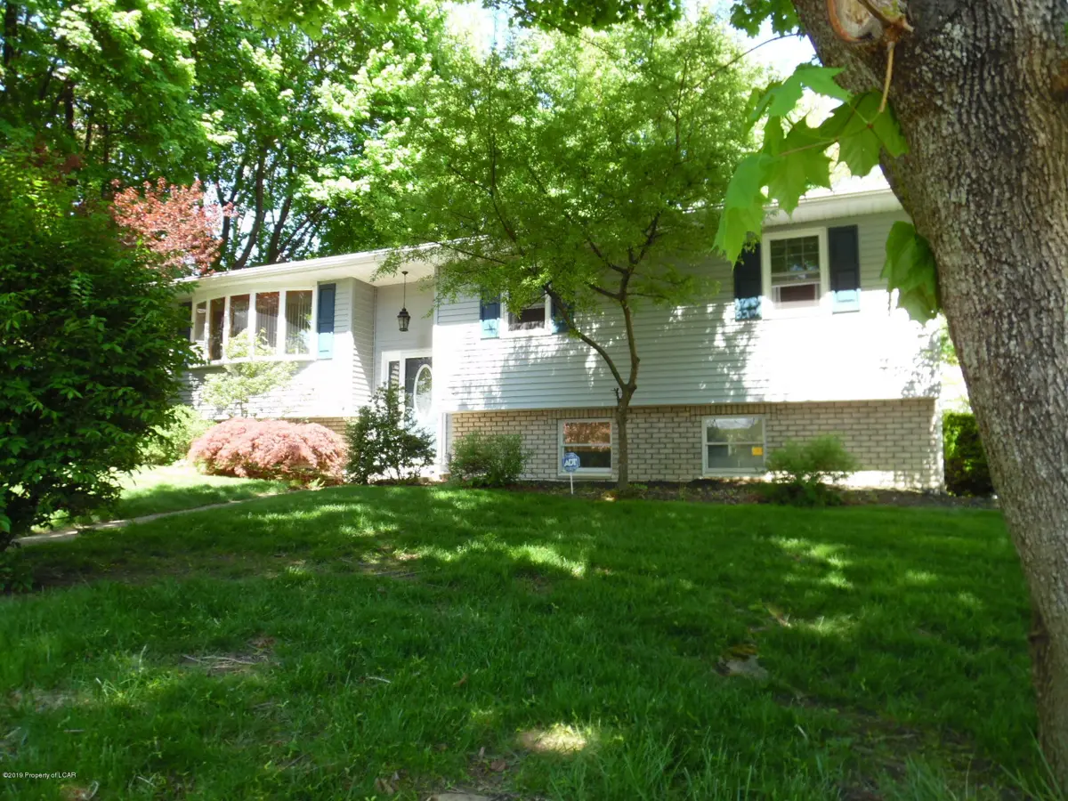 1217 Center Street, Wanamie in Wanamie