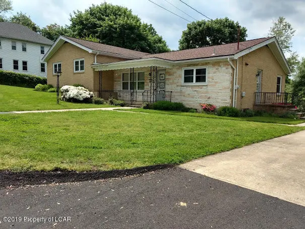 79 River Street, Pittston in Pittston