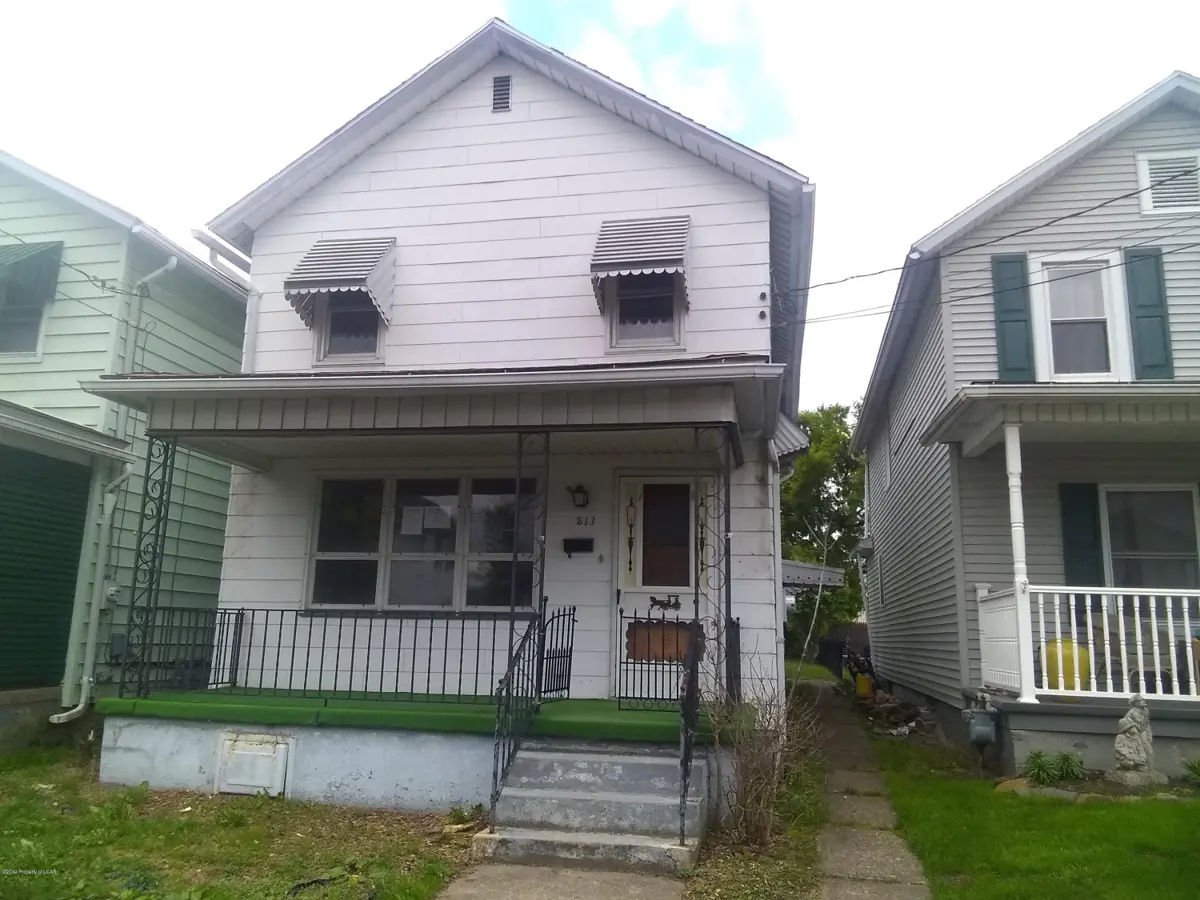 813 LUZERNE Avenue, West Pittston in West Pittston