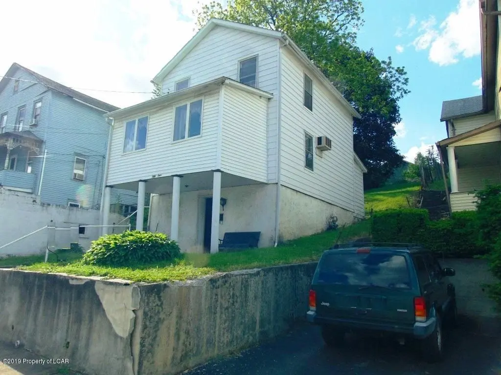 51 E Walnut Street, Plymouth in Plymouth