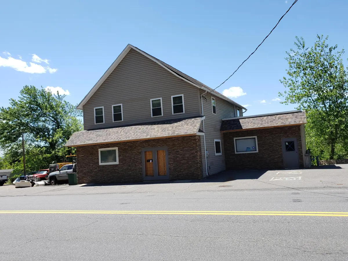 937 Main Street, Duryea in Duryea