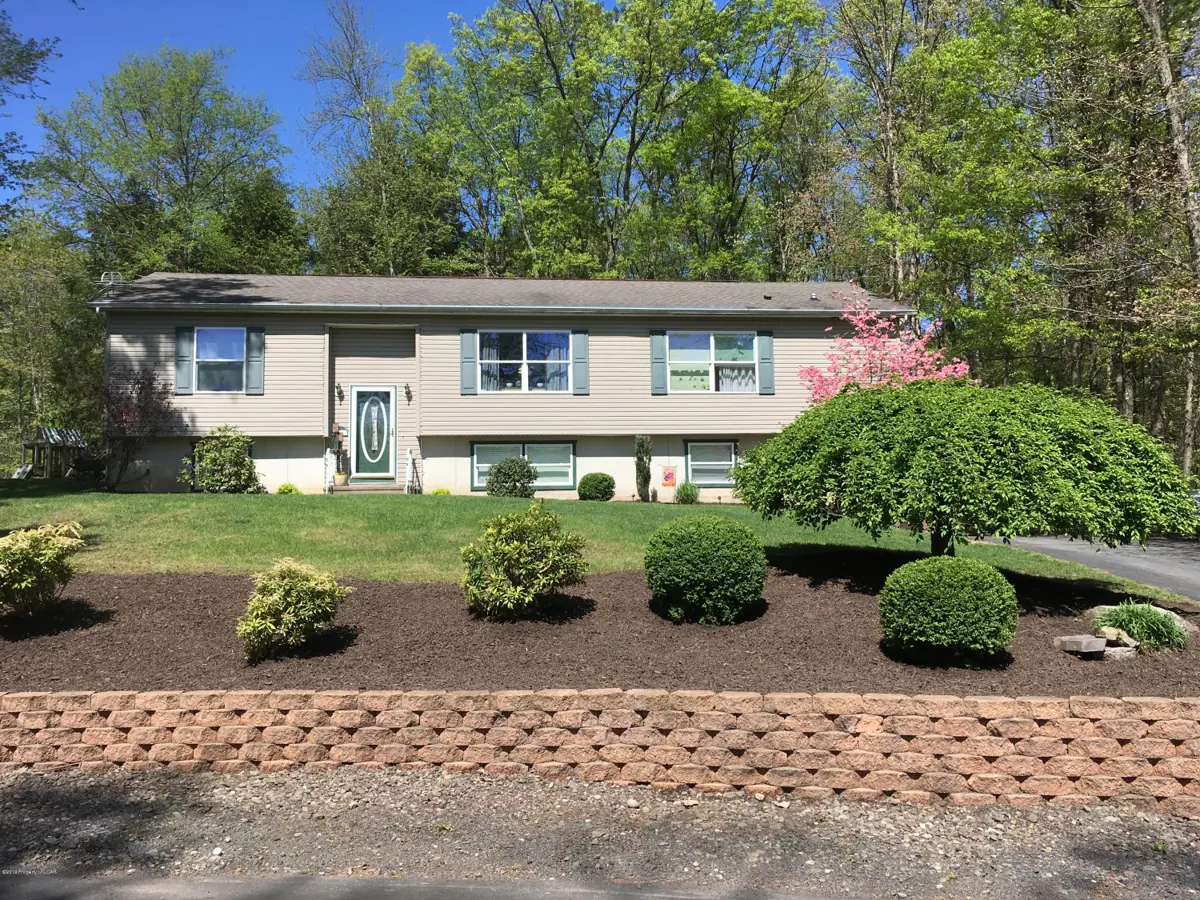 1529 Laurel Lake Drive, Mountain Top in Mountain Top