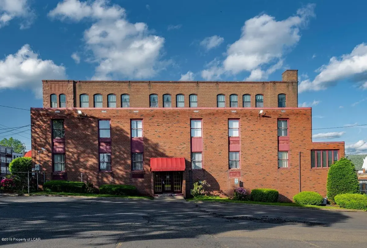 415 N Main Street, Wilkes-Barre in Wilkes-Barre
