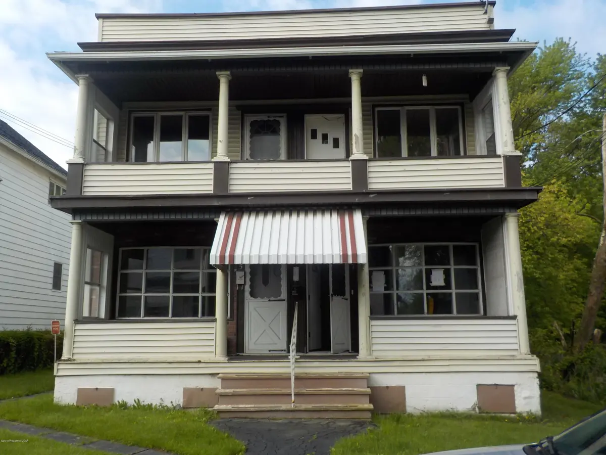1517 W Locust Street, Scranton in Scranton