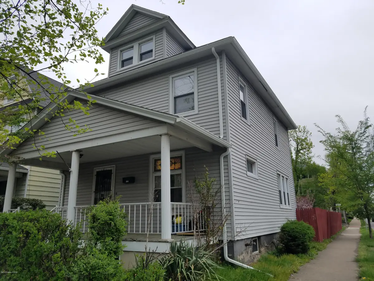 130 E Vaughn Street, Kingston in Kingston