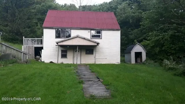 390 Post Pond Road, Montrose in Montrose