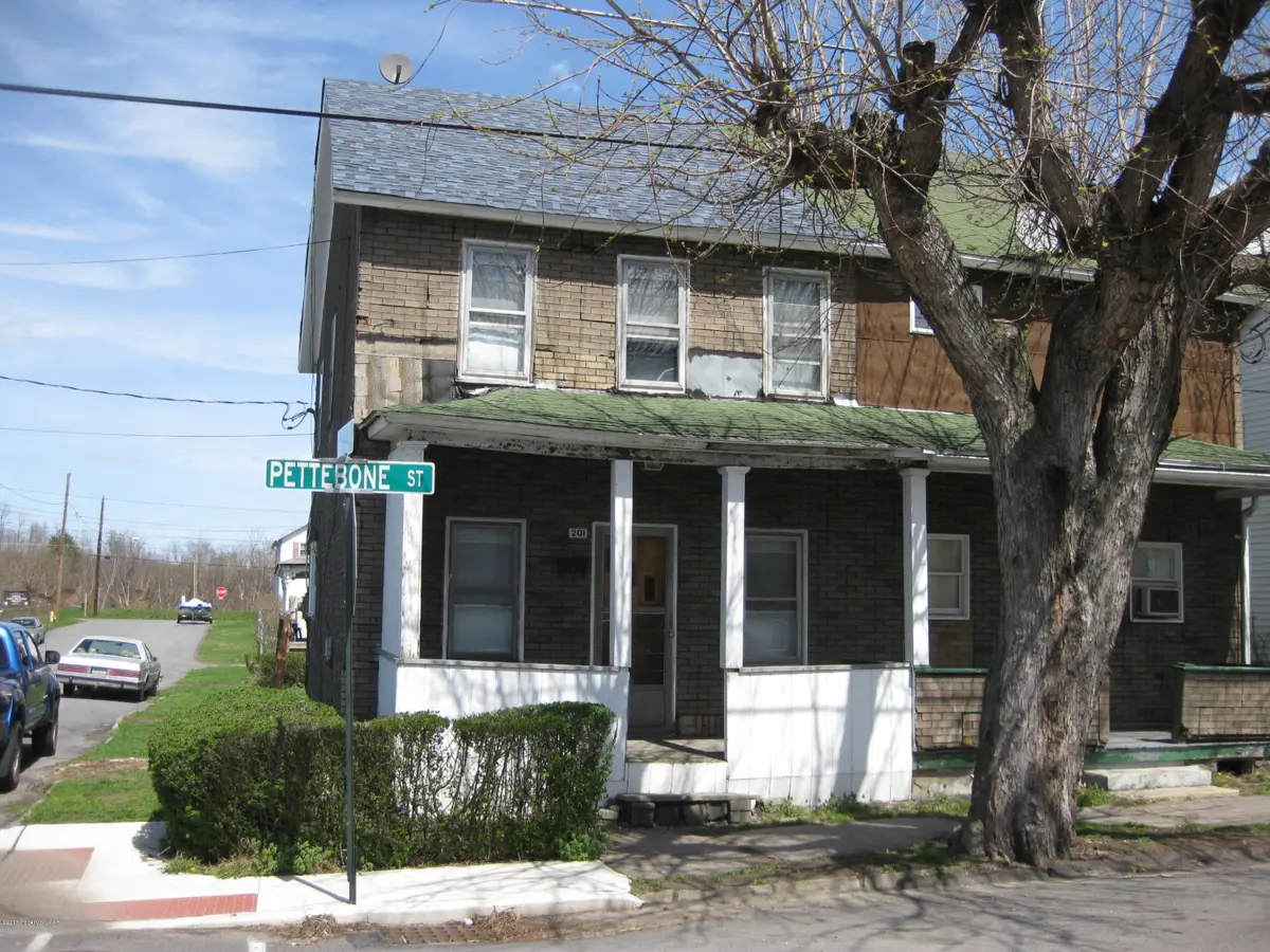 201 Pettebone Street, Duryea in Duryea