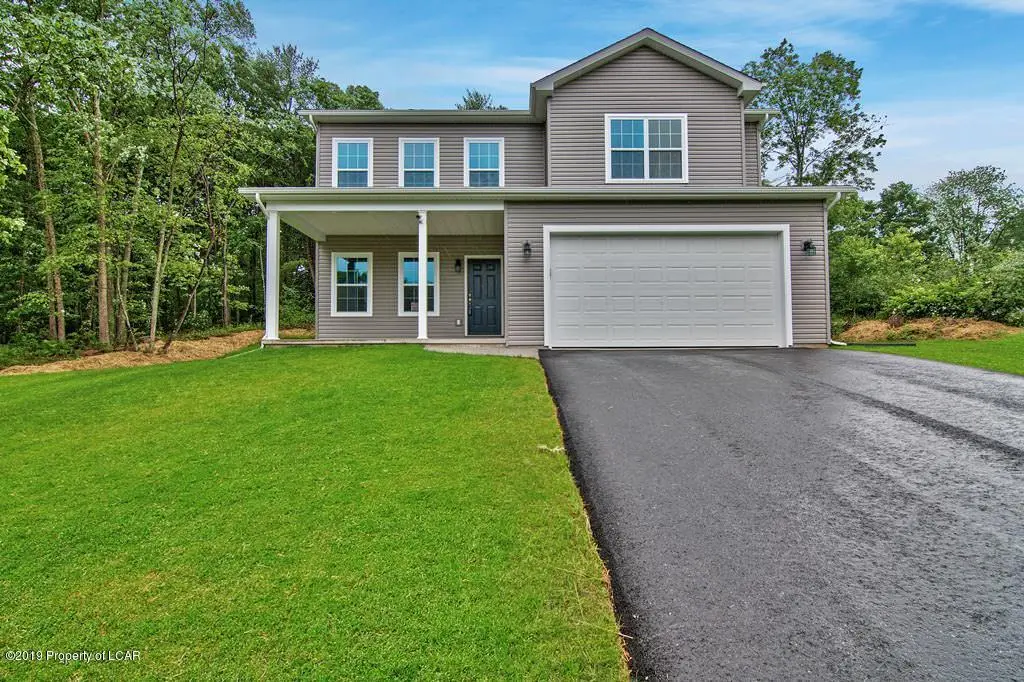 21 Thomas Drive, Mountain Top in Mountain Top