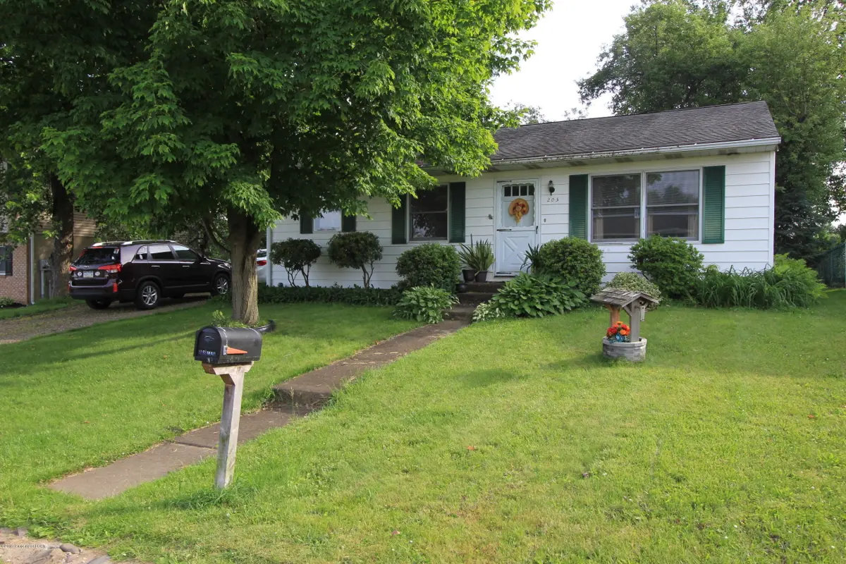 205 Anthracite Street, Exeter in Exeter