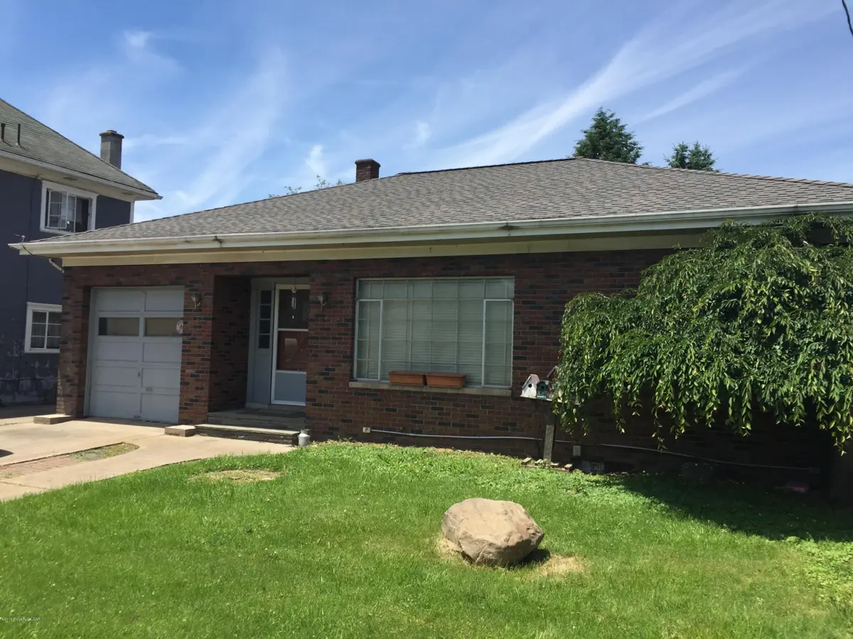 943 Shoemaker Avenue, West Wyoming in West Wyoming