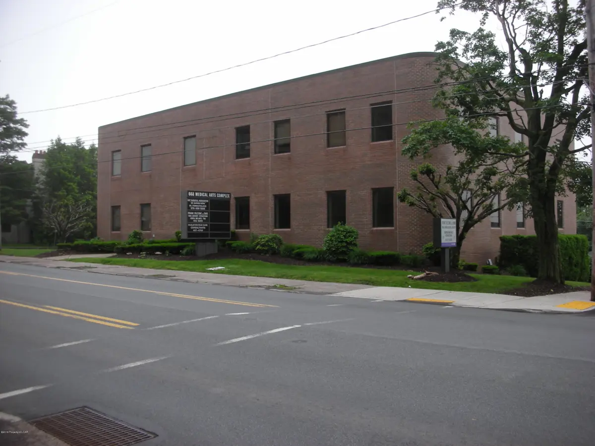 668 N Church Street, Hazleton in Hazleton