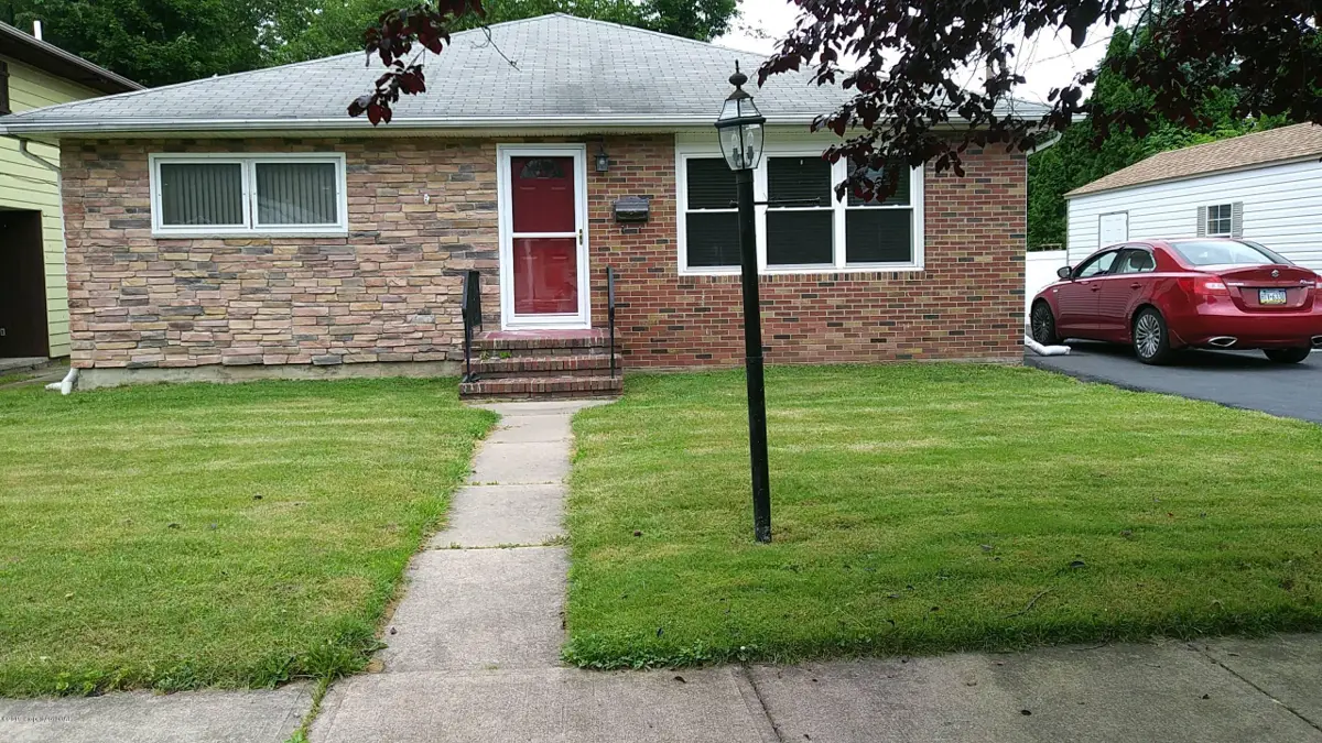 95 Marlborough Avenue, Wilkes-Barre in Wilkes-Barre
