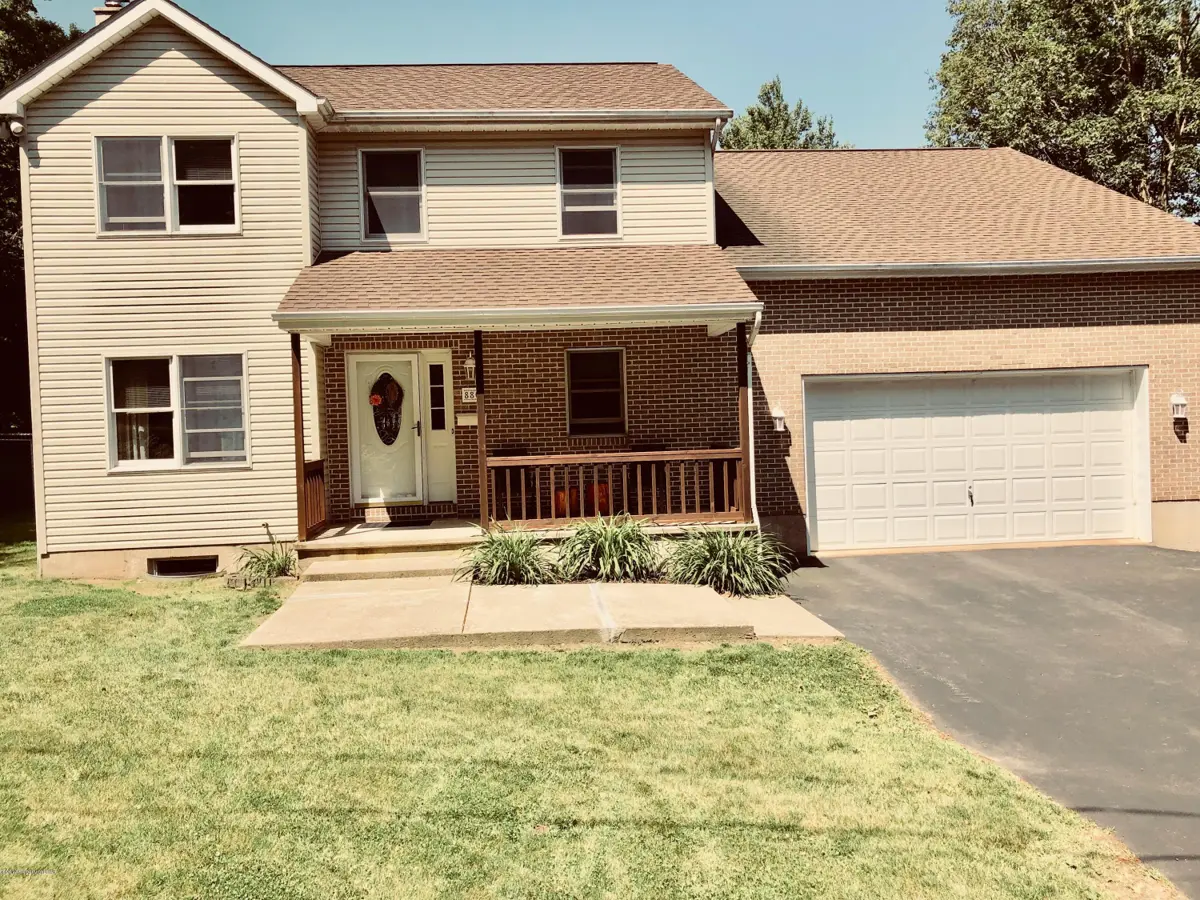 880 N Wyoming Street, Hazleton in Hazleton