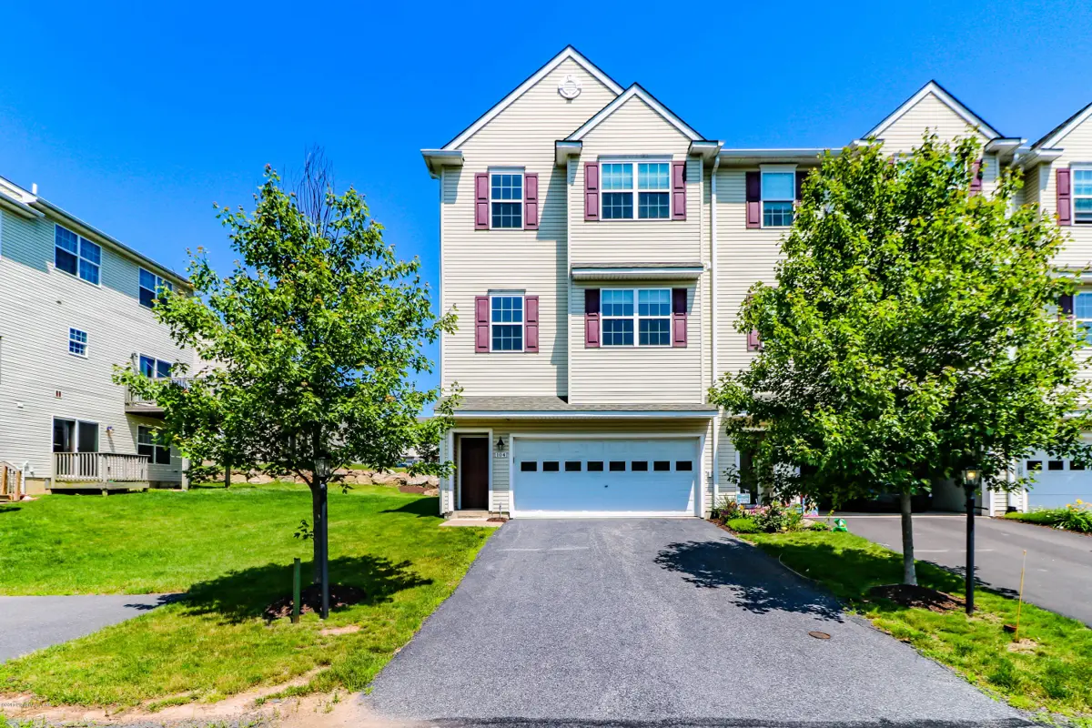 104 Samantha Lane, Hazleton in Hazleton