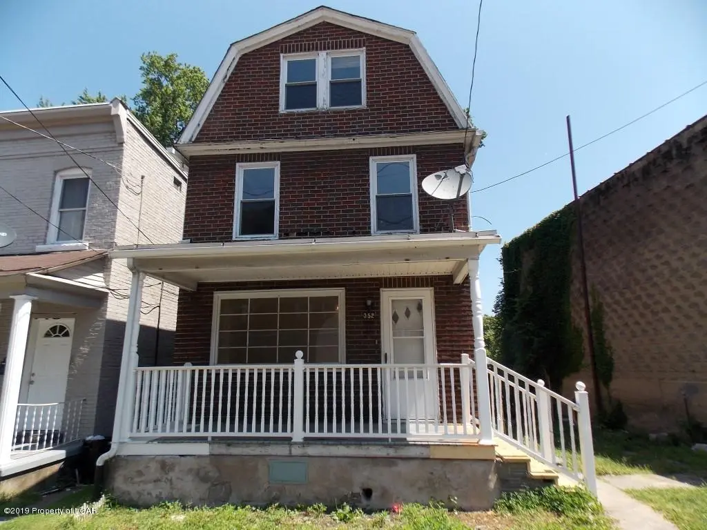 352 McLean Street, Wilkes-Barre in Wilkes-Barre
