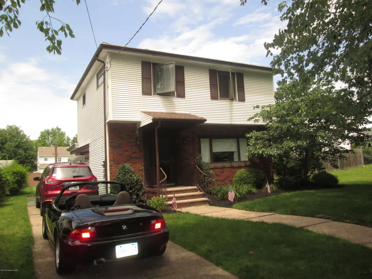 664 Westmoreland Avenue, Kingston in Kingston