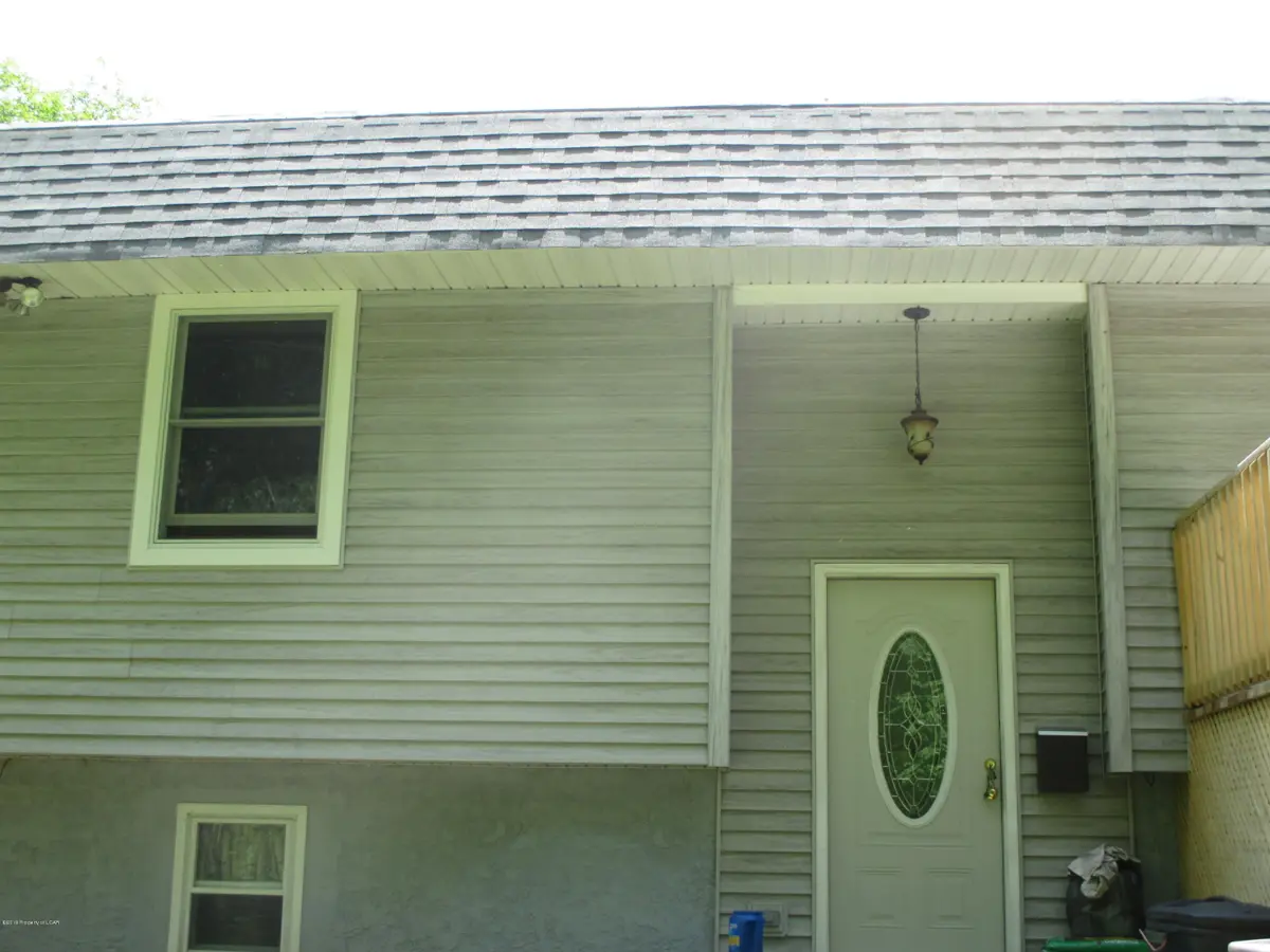 931 North Street, Weatherly in Weatherly