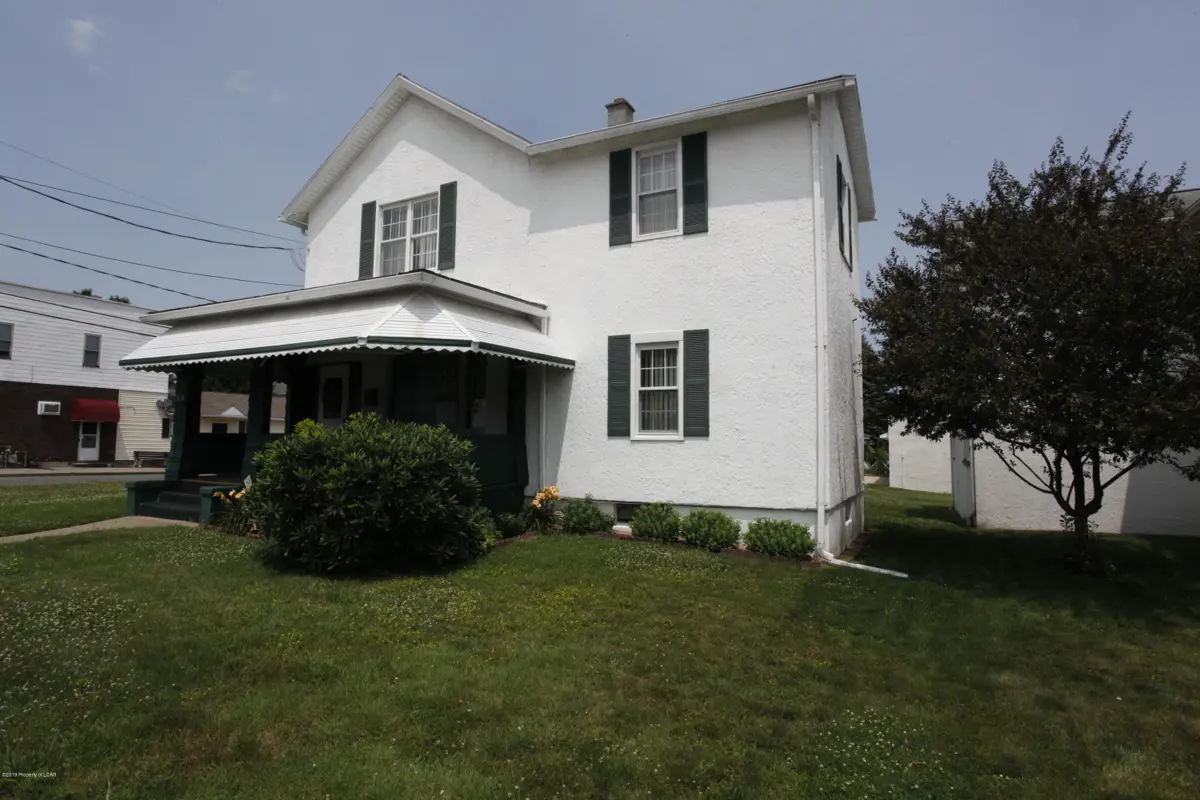 618 Luzerne Avenue, West Pittston in West Pittston