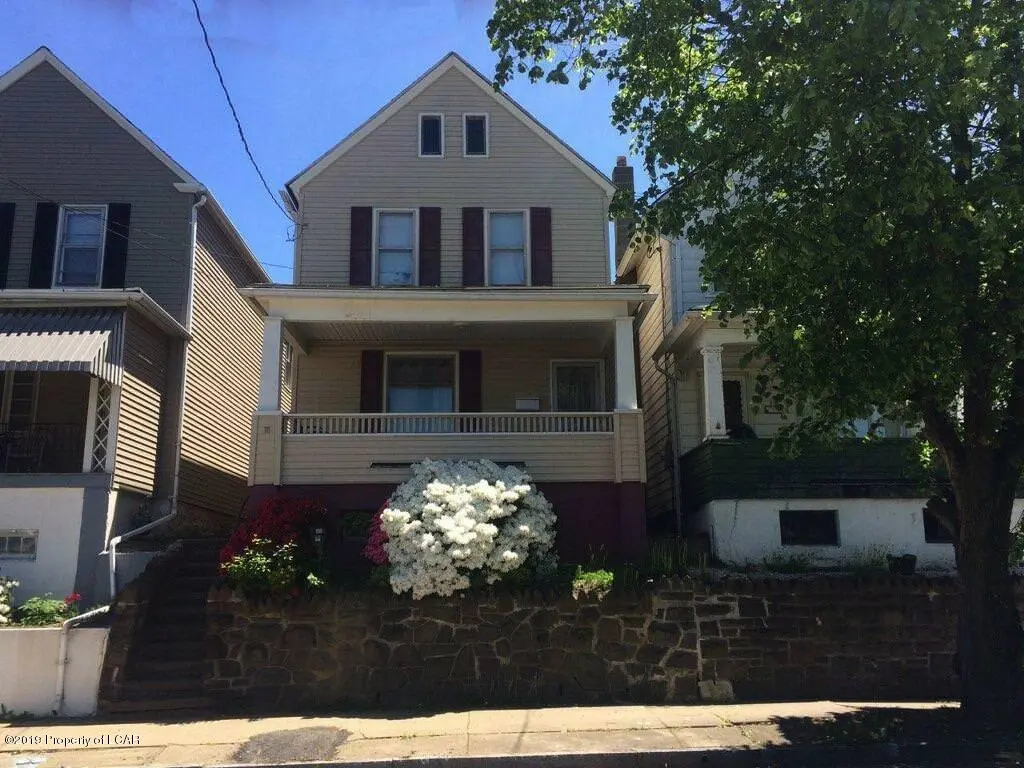 75 Lee Park Avenue, Hanover Township in Hanover Township