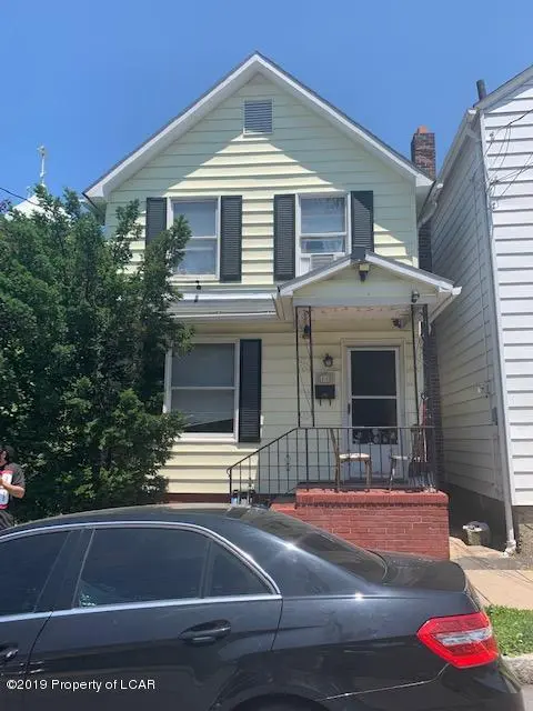 14 E Linden Street, Wilkes-Barre in Wilkes-Barre