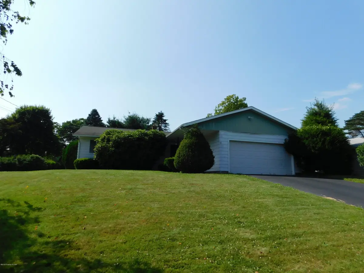 190 Butternut Road, Shavertown in Shavertown