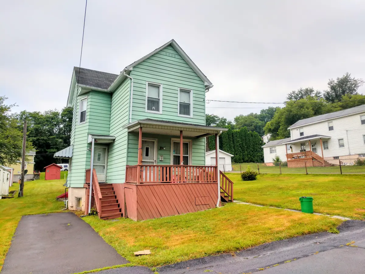 401 Carver St, Larksville in Larksville
