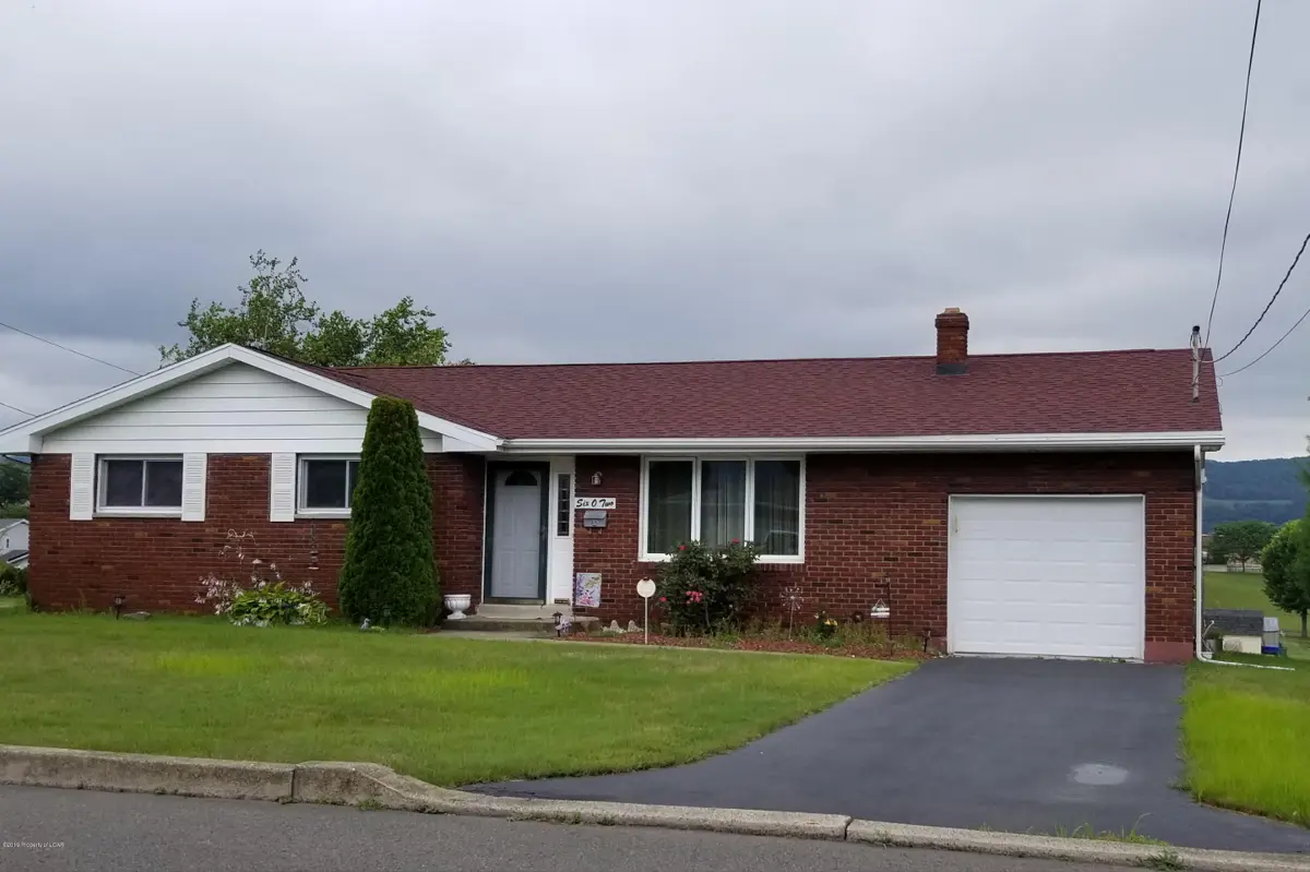 602 E Washington Street, Nanticoke in Nanticoke