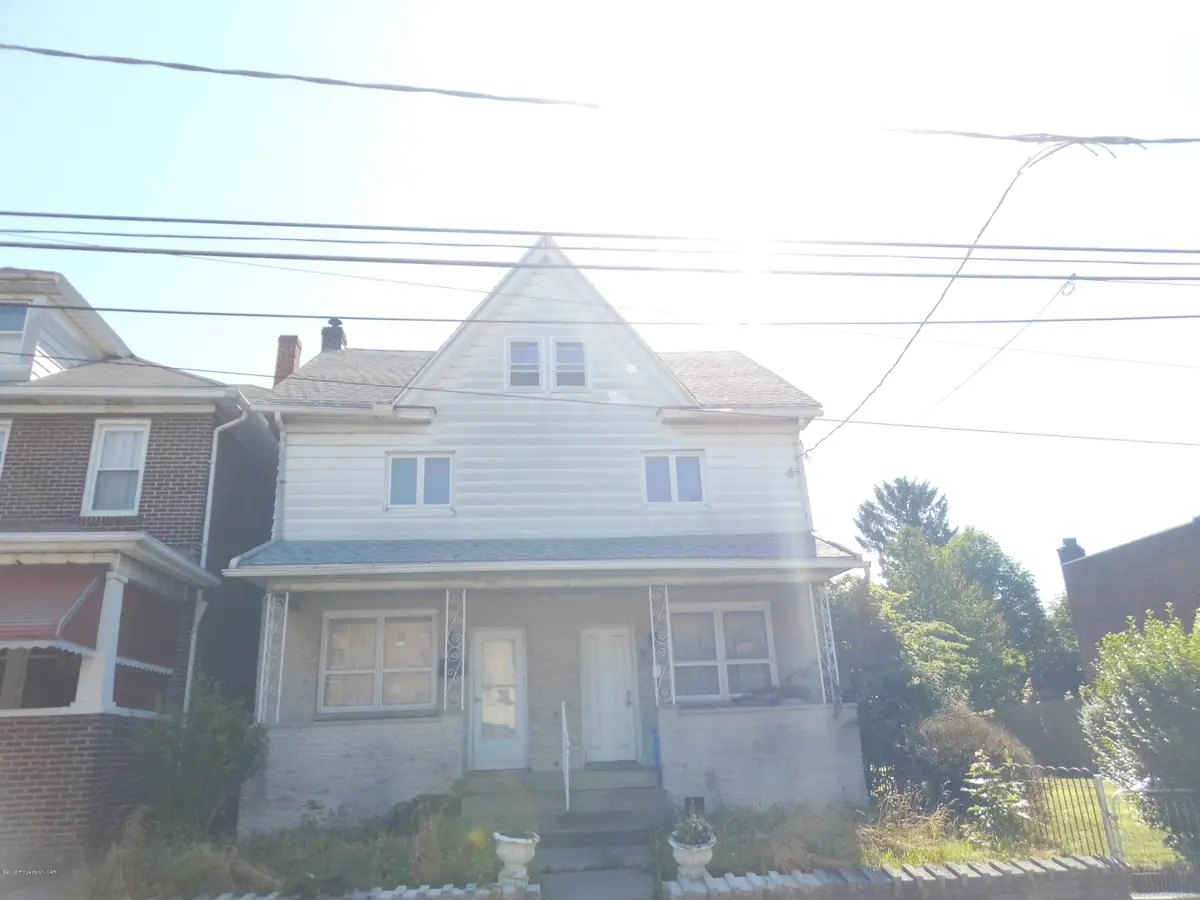 673 N Laurel Street, Hazleton in Hazleton