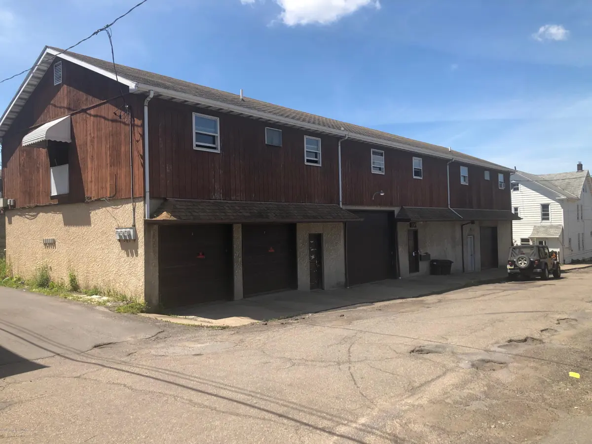 330 W 5th Street, Hazleton in Hazleton