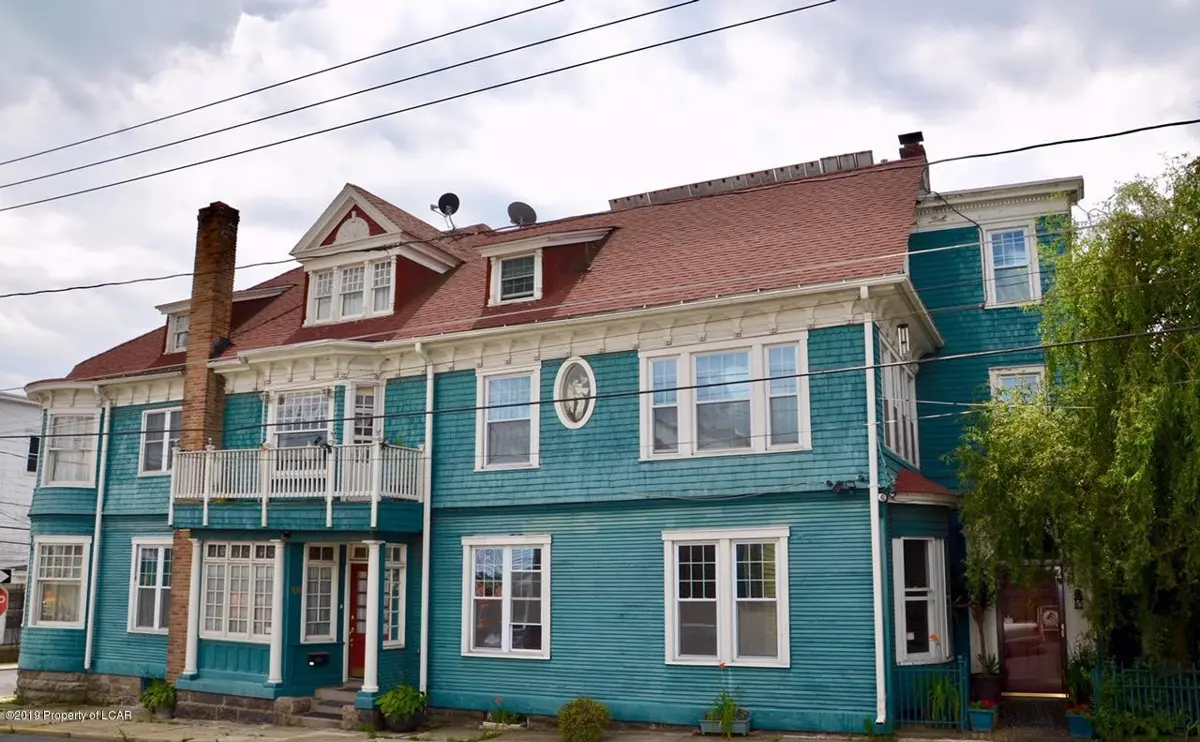 200 N Jardin Street, Shenandoah in Shenandoah