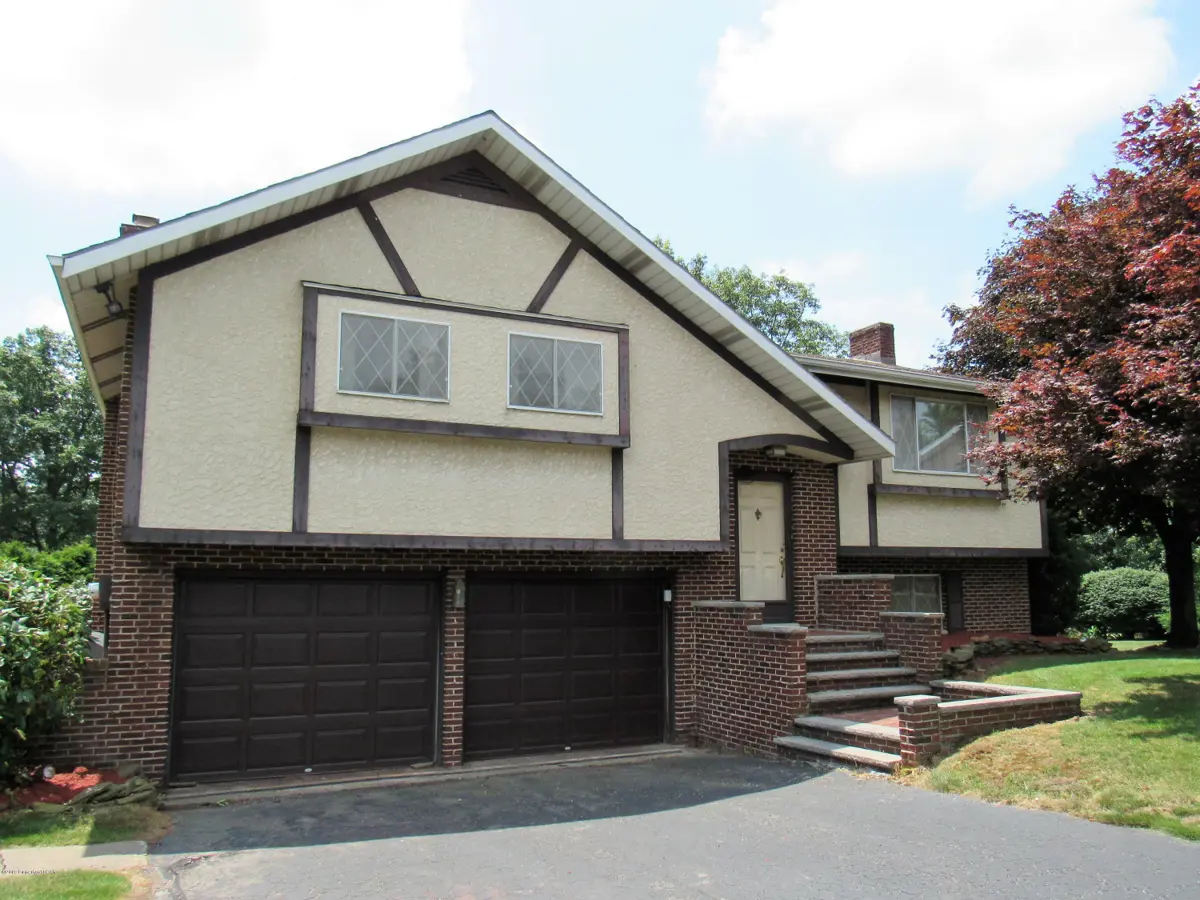 1002 W Pine Court, Hazle Township in Hazle Township
