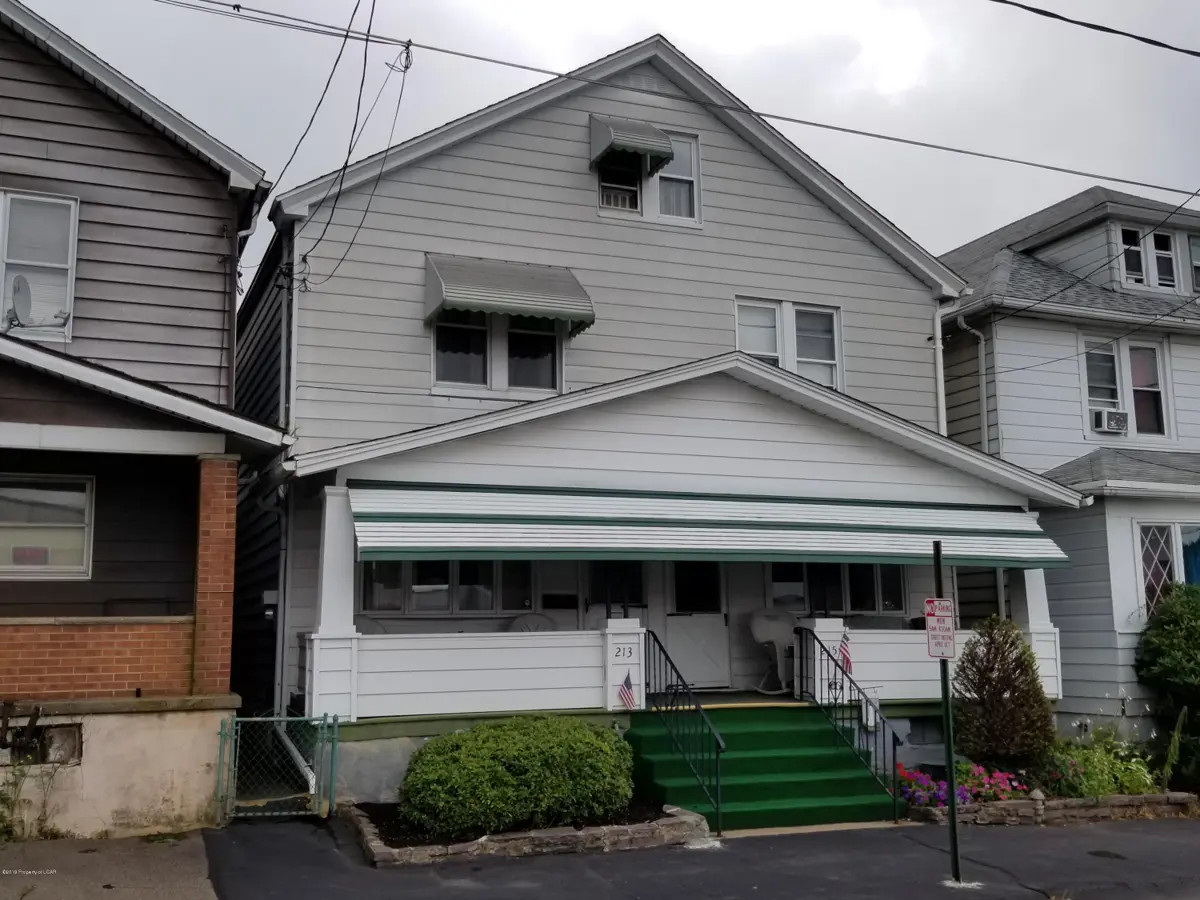 213 S Wyoming Street, Hazleton in Hazleton