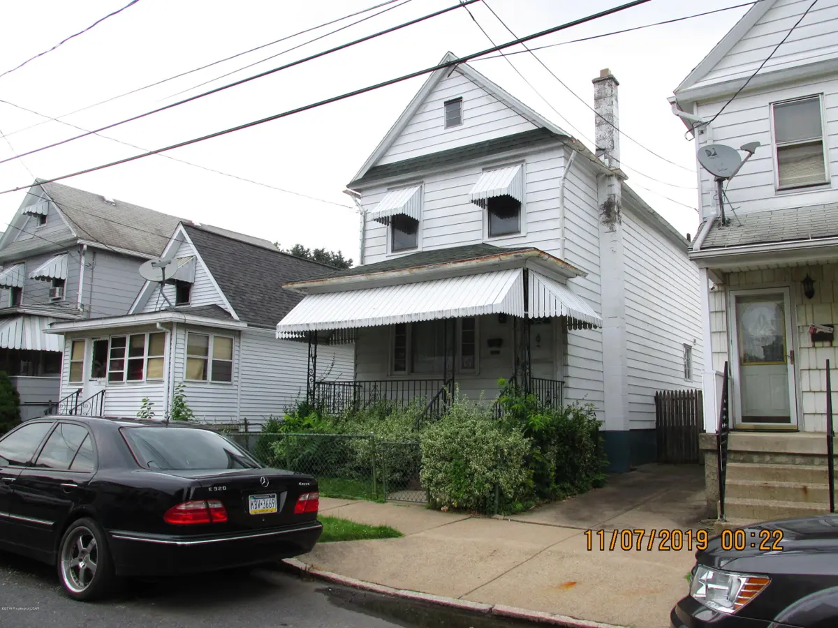 42 Brookside Street, Wilkes-Barre in Wilkes-Barre