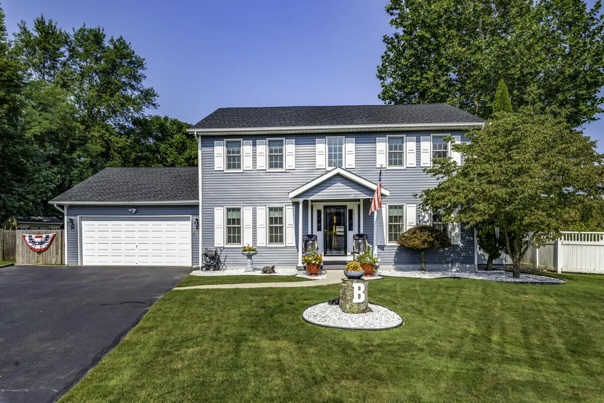 17 Donald Court, Wilkes-Barre in Wilkes-Barre