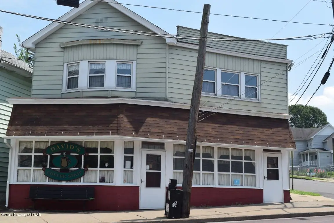 374 New Market Street, Wilkes-Barre in Wilkes-Barre