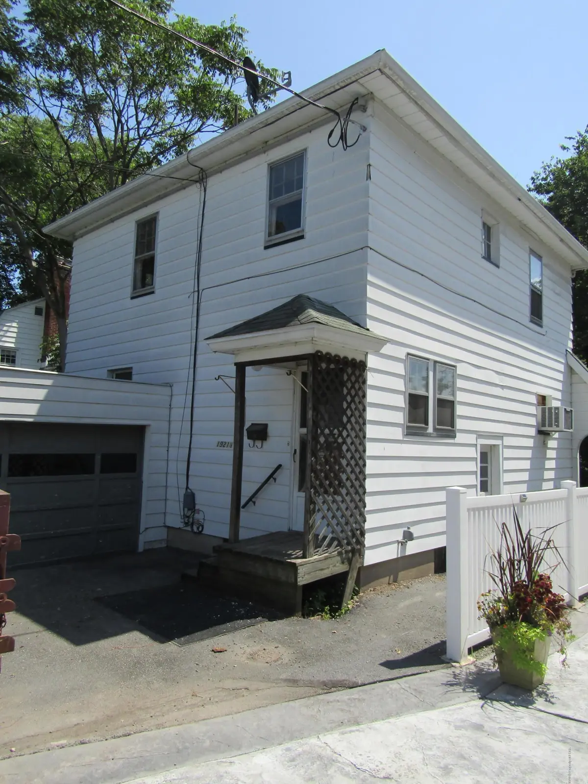 1921 1/2 Englewood Terrace, Forty Fort in Forty Fort