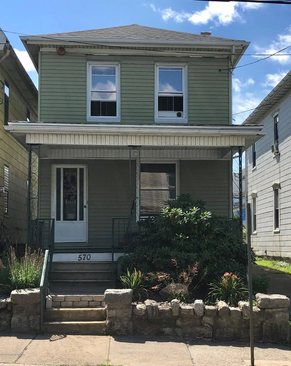 570 N Locust Street, Hazleton in Hazleton
