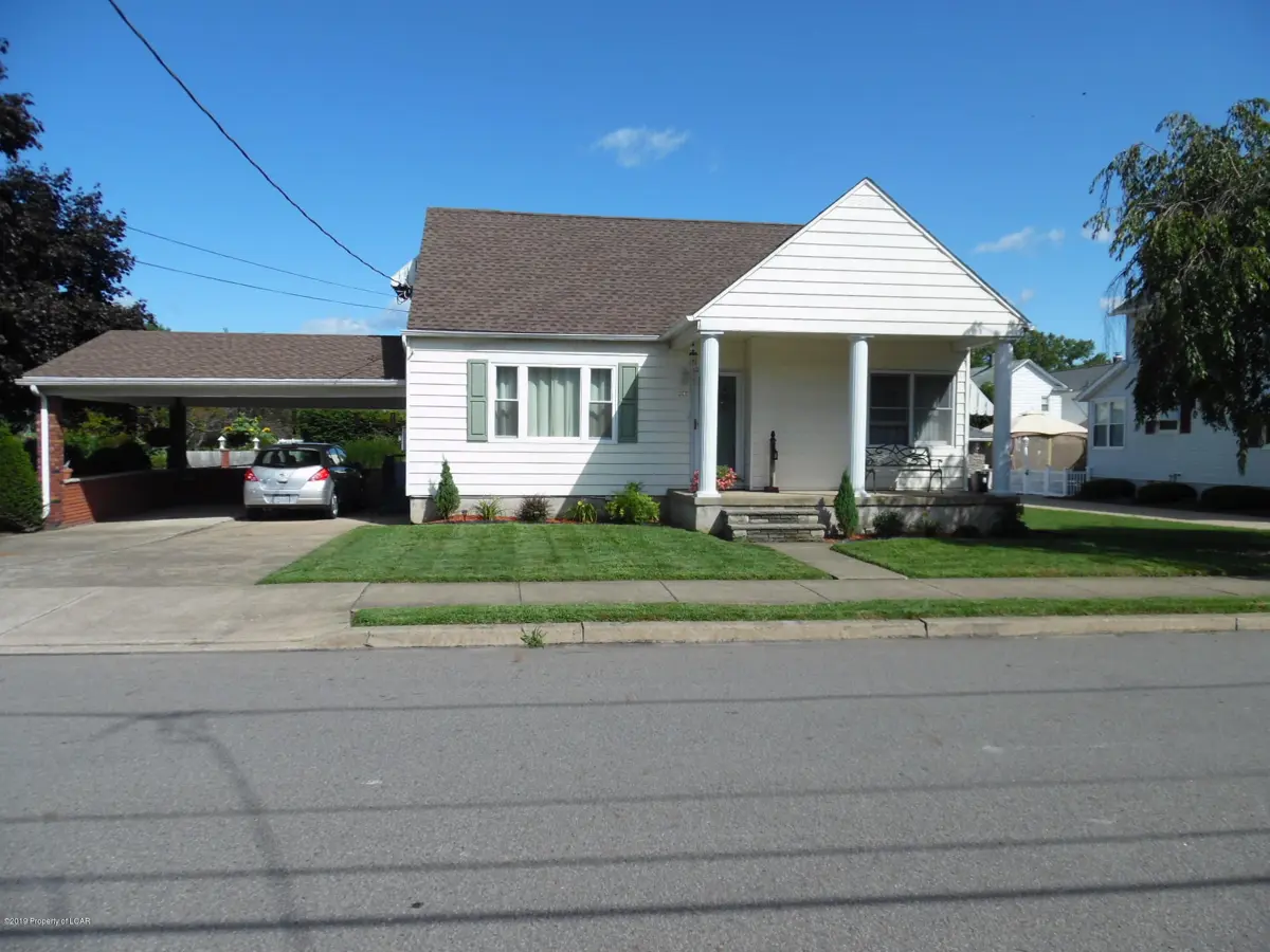 233 Phillips Street, Hanover in Hanover