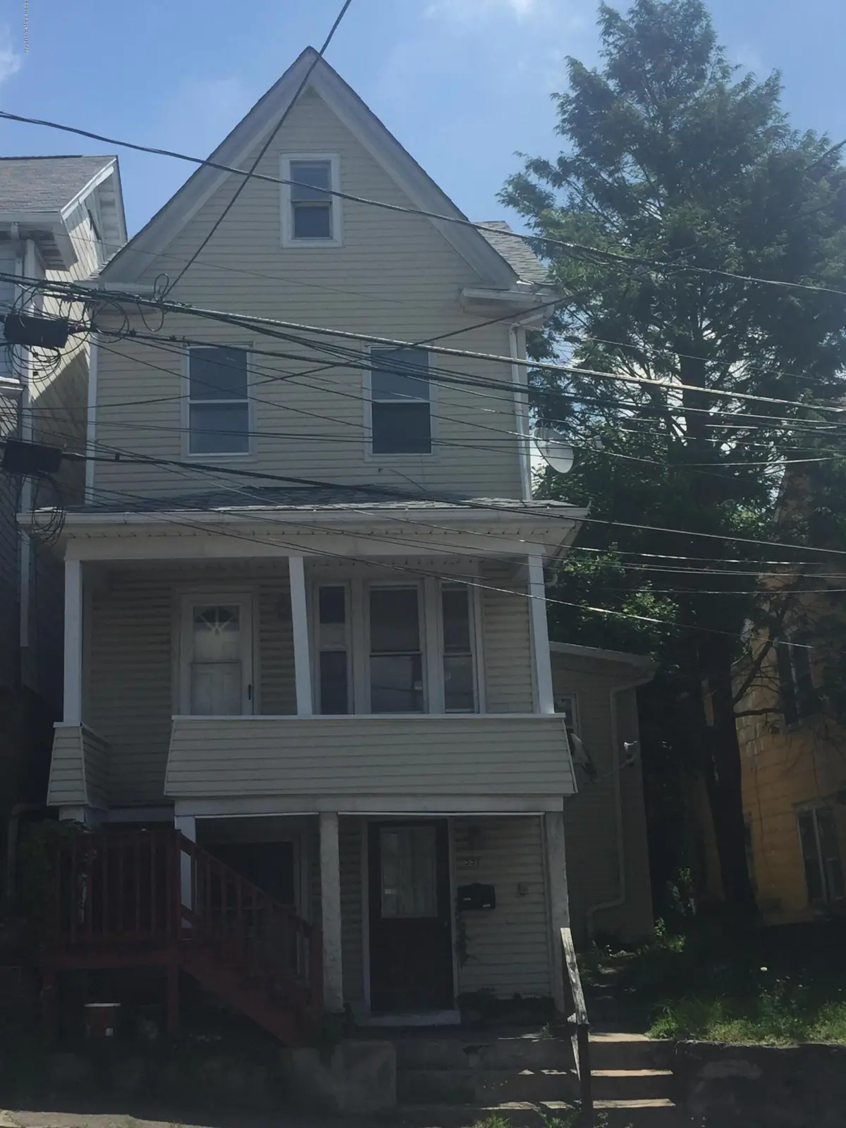 551 Seybert Street, Hazleton in Hazleton