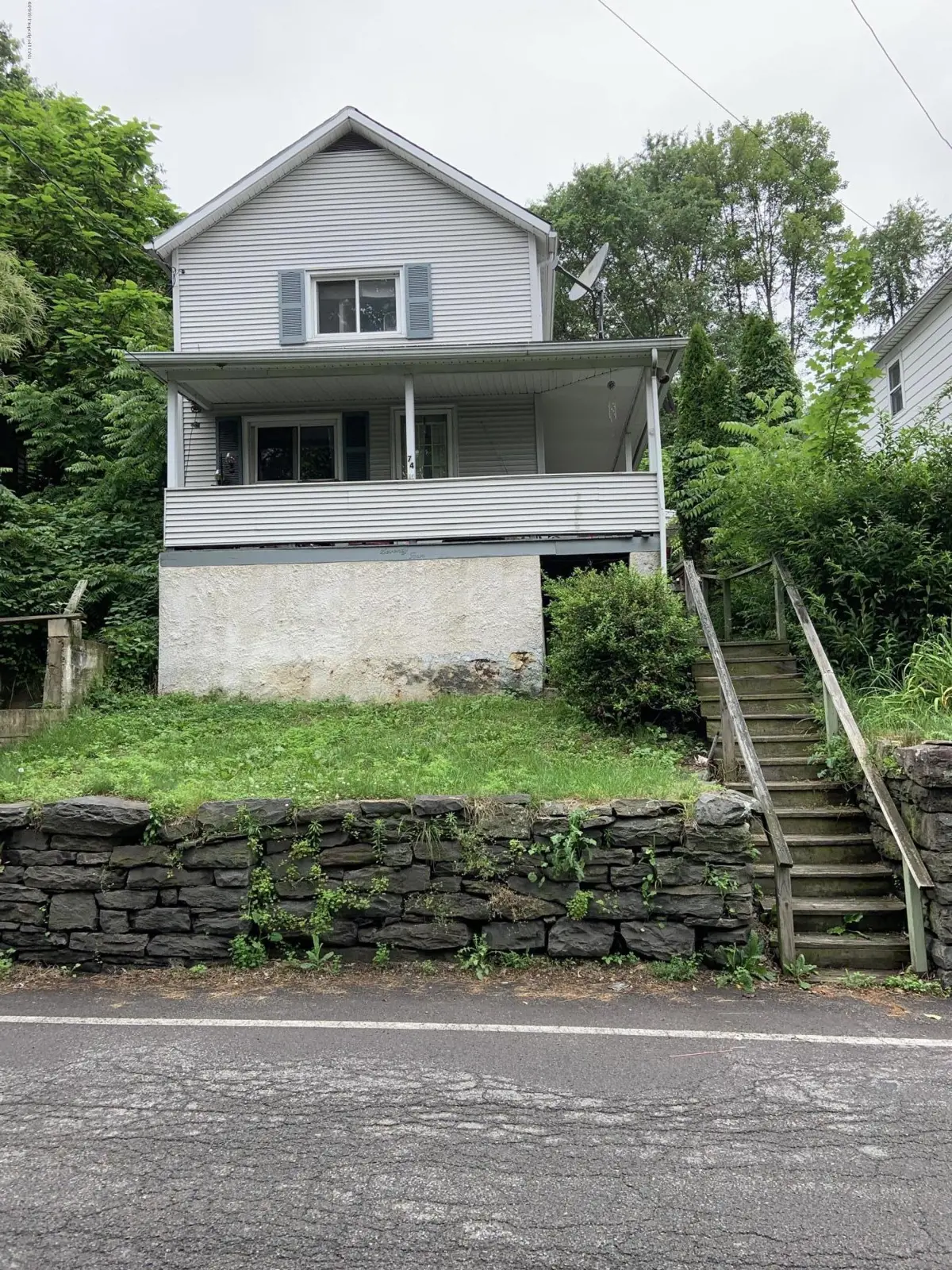 74 Smith Row, Plymouth in Plymouth