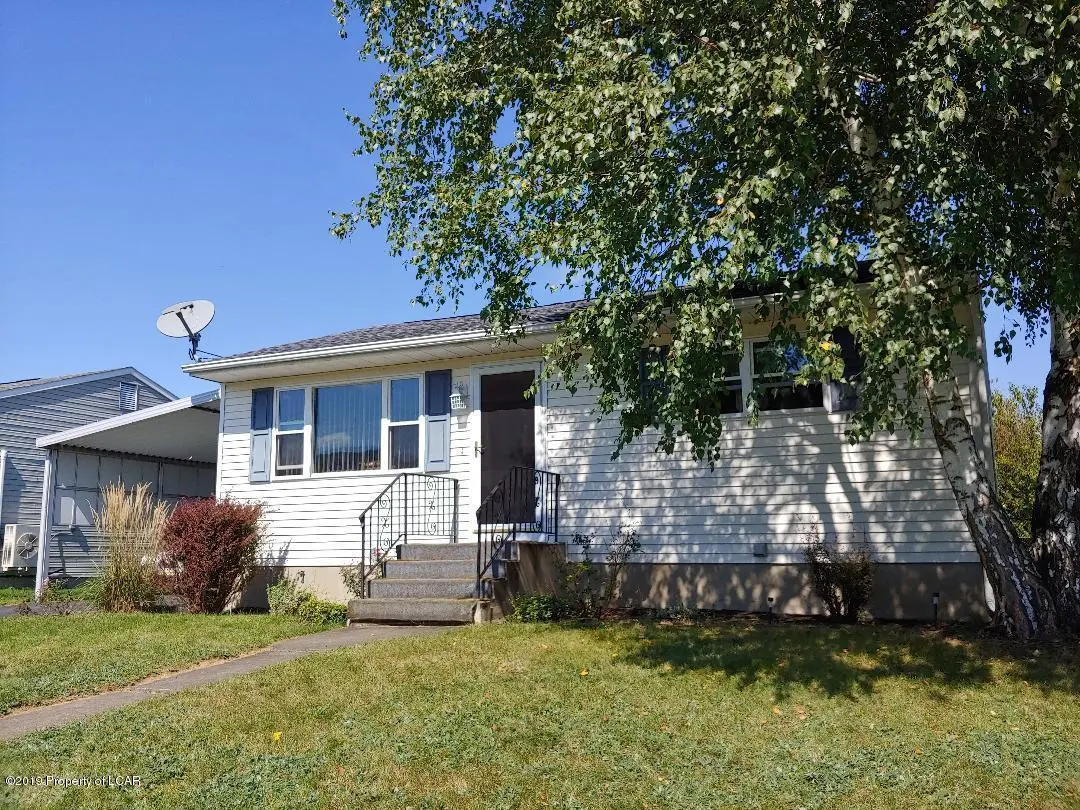 304 Anthracite Street, Exeter in Exeter