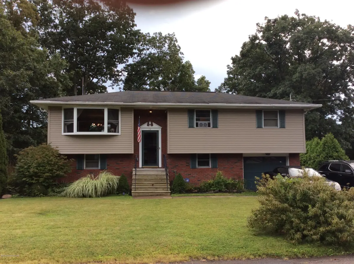 14 Oak Drive, Mountain Top in Mountain Top