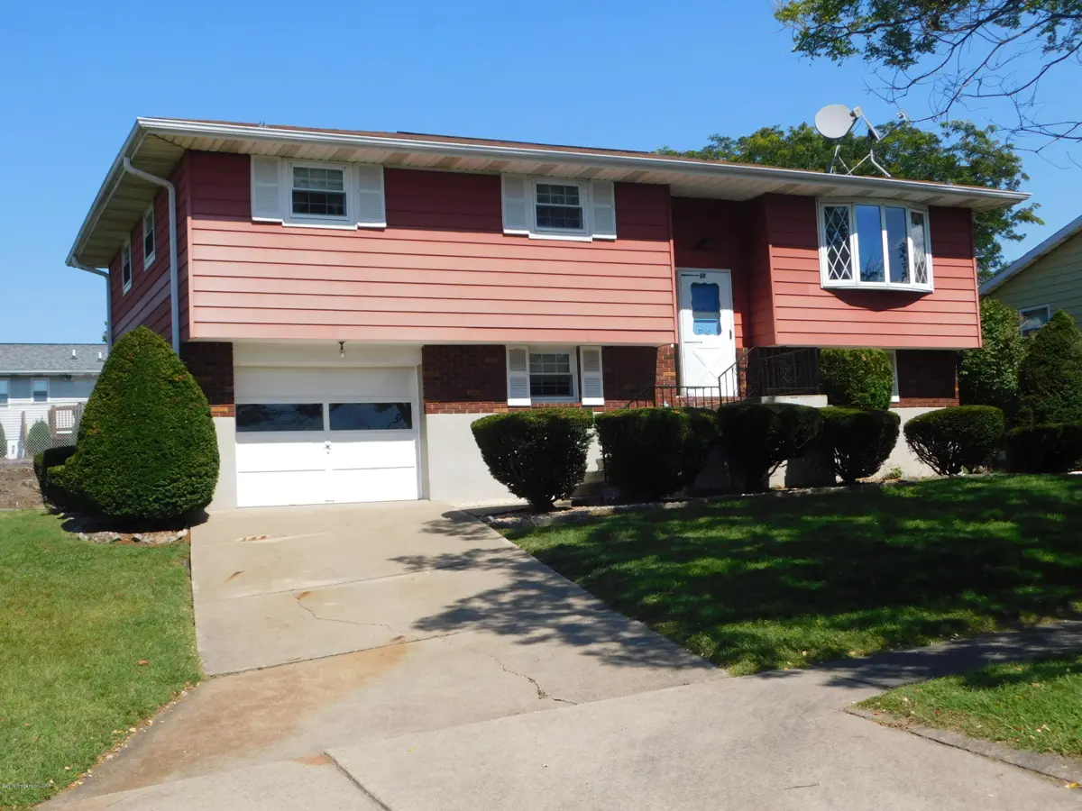 58 Brader Drive, Wilkes-Barre in Wilkes-Barre