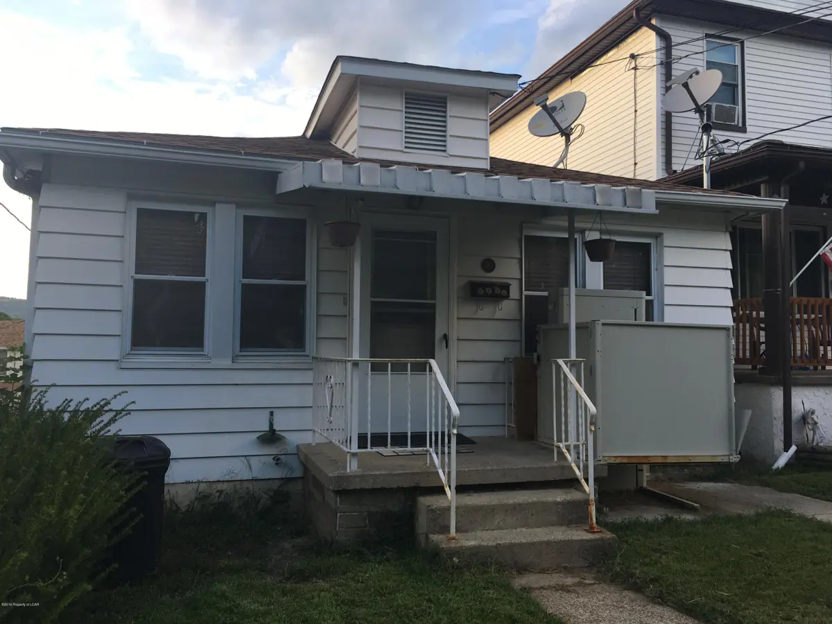787 Church Street, Hanover Township in Hanover Township