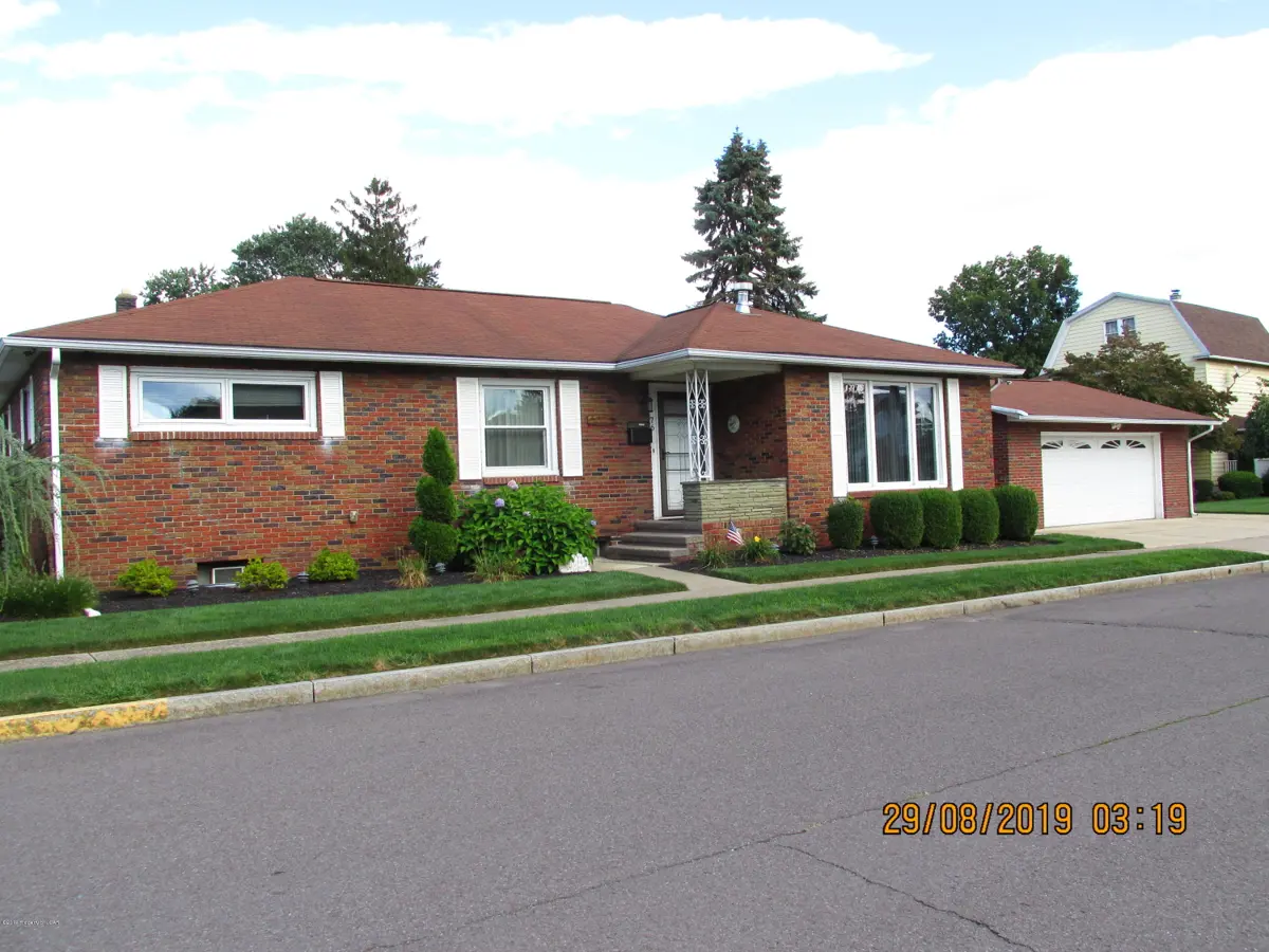 76 Edison Street, Wilkes-Barre in Wilkes-Barre