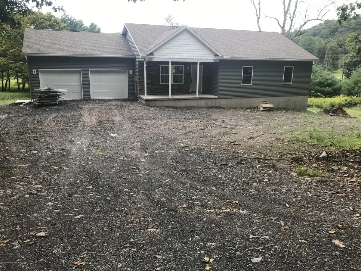 3 MUNICIPAL Road, Shickshinny in Shickshinny