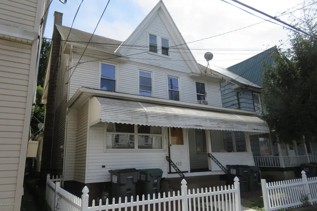 332 W Green Street, West Hazleton in West Hazleton