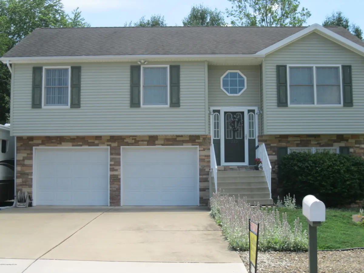 225 Lehigh Street, Exeter in Exeter