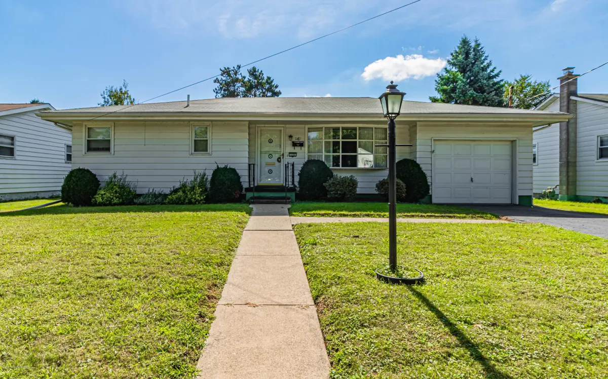 220 Brook Street, Wilkes-Barre in Wilkes-Barre