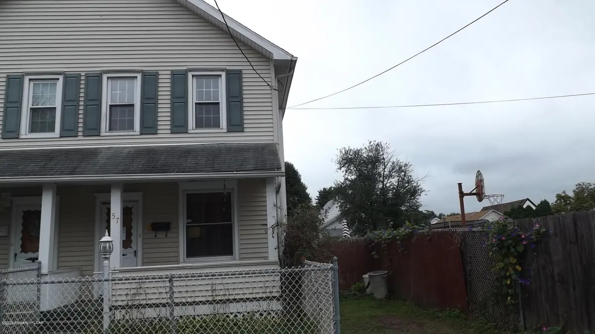 57 Dodson Lane, Wilkes-Barre in Wilkes-Barre